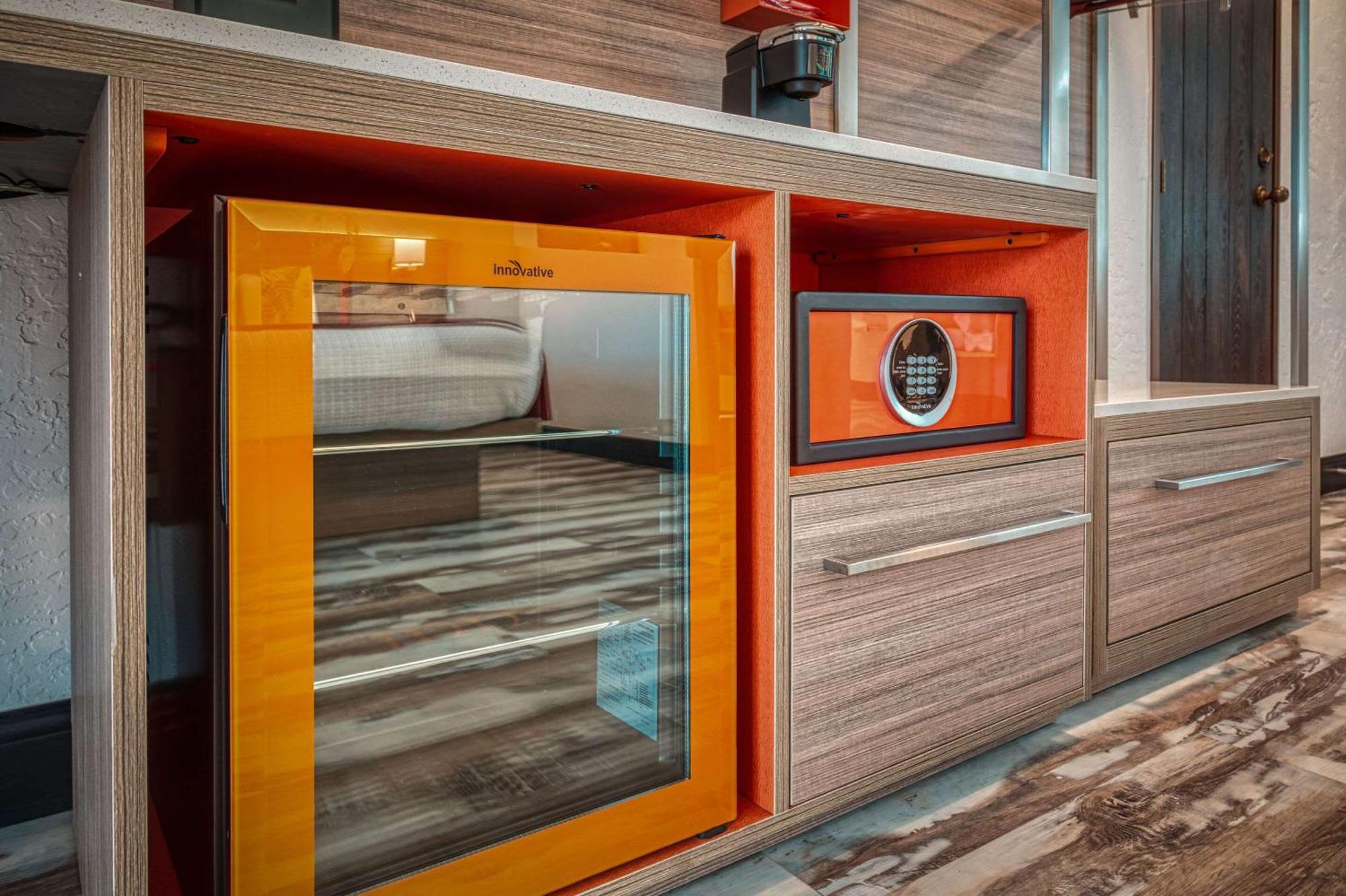 Casa Via Mar Inn, Ascend Hotel Collection Port Hueneme Εξωτερικό φωτογραφία